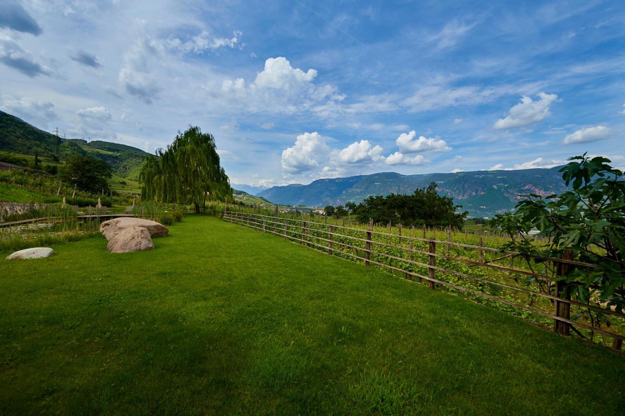 Weingut Stuck Appartement Eppan an der Weinstraße Buitenkant foto